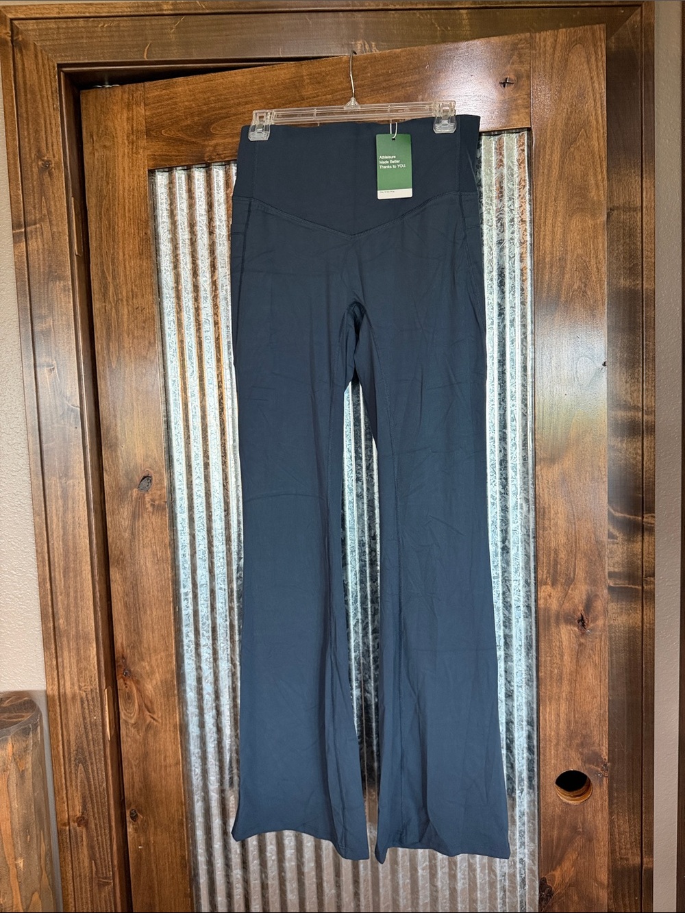 NWT. HALARA Grey Boot-Cut High-Rise wide leg Pants Sz Lg tall - inseam 32”